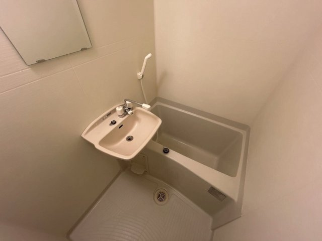 さいたま市南区松本４丁目の賃貸マンションの浴室|お風呂です