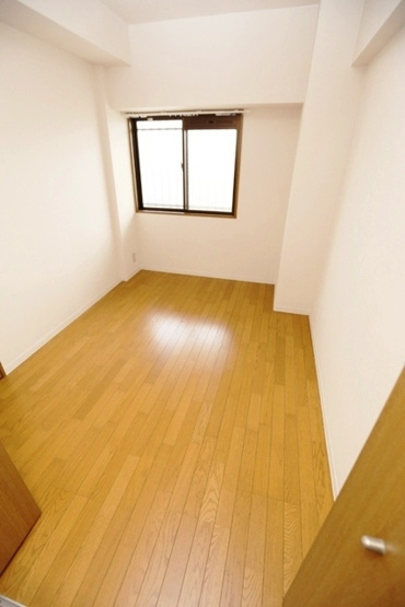 【洋室】 | RONA HYATT