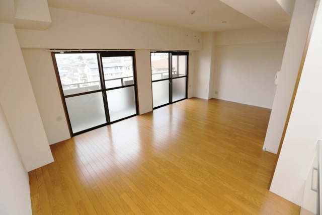 【居間・リビング】 | RONA HYATT