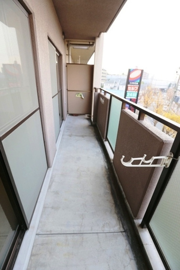 【バルコニー】 | RONA HYATT