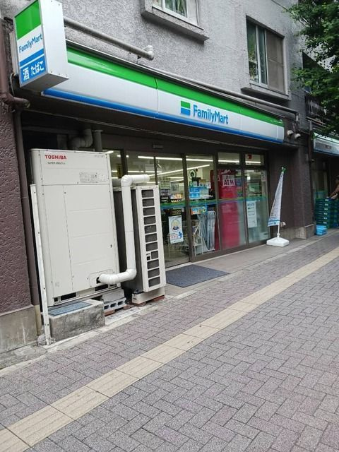 ハウオリの駐車場