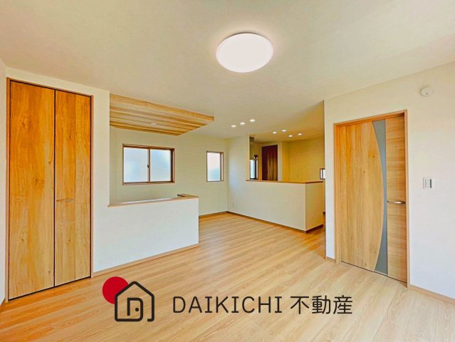 【居間・リビング】 | 羽生市加羽ケ崎第1期　新築戸建　全5棟　5号棟