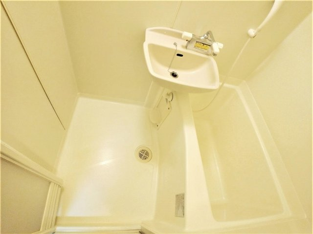 さいたま市緑区大字大谷口の賃貸マンションの浴室|日々の疲れを癒すお風呂付です