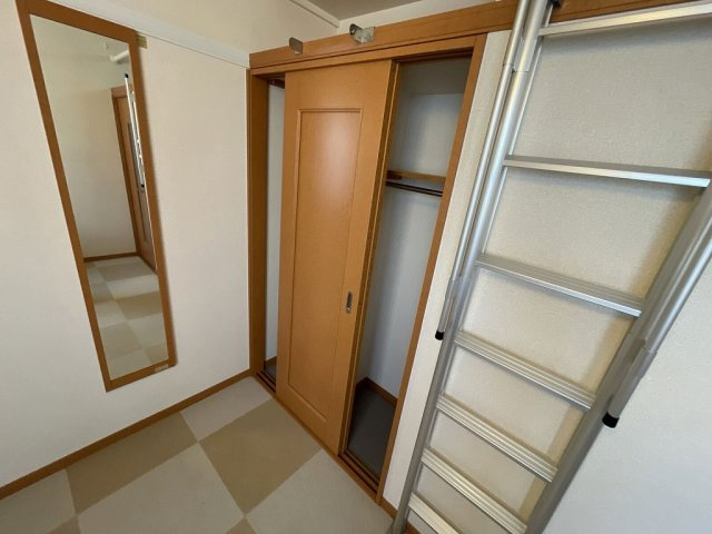 さいたま市緑区原山３丁目のアパートの収納|過ごしやすい室内です