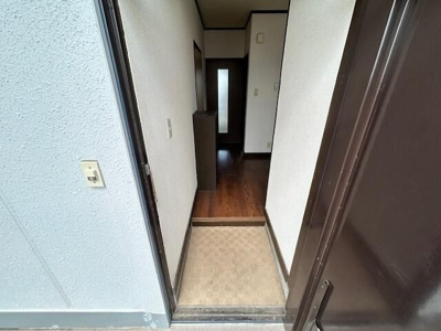 【玄関】 | アメニティ瀬川 | ゆったりとした玄関です