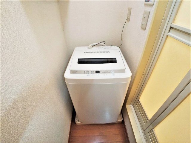 さいたま市南区辻７丁目のアパートのその他|洗濯機