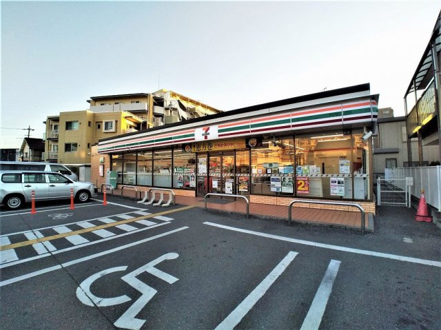 さいたま市南区辻７丁目のアパートの周辺