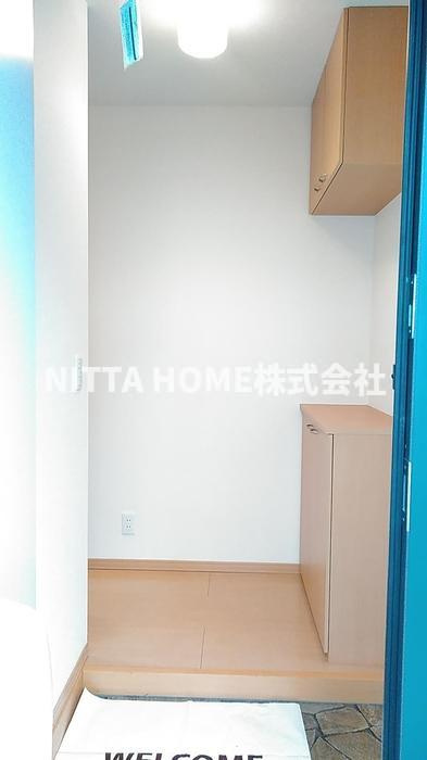 メゾン シュクレのその他|十分なスペースの玄関です◆