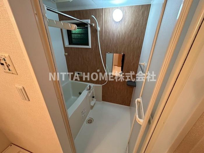 メゾン シュクレの浴室|追い炊き機能・浴室乾燥機も設置済み♪