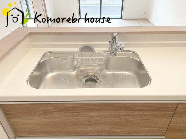 さいたま市西区指扇775番　新築一戸建て　ハートフルタウン　Aのキッチン|きれいなキッチンです