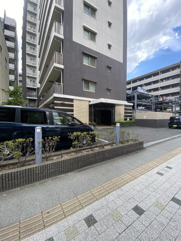 【外観】 | ＼小田急小田原線「本厚木」駅から徒歩11分／　　　　　　　　　　　
オートロック・宅配BOX・食洗機など設備が充実☆