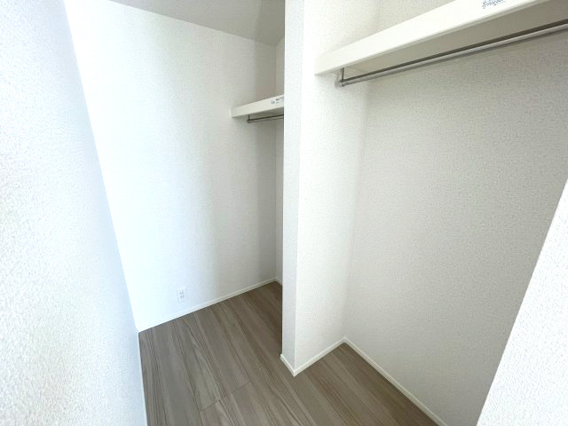 廿日市市福面２丁目　№35848の収納|洋室6帖内収納
