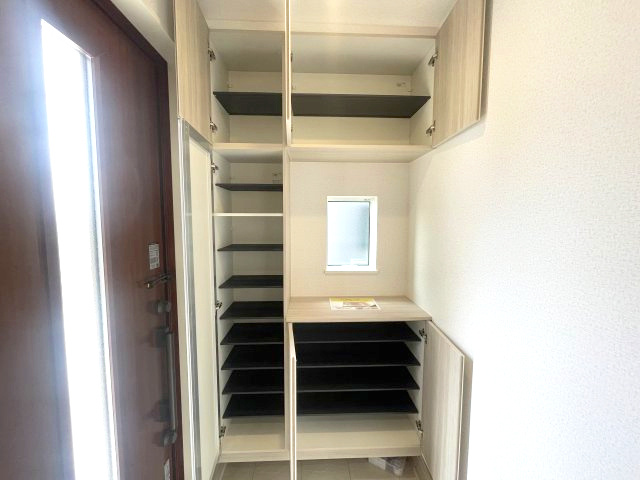 廿日市市福面２丁目　№35848の収納|シューズボックス付き