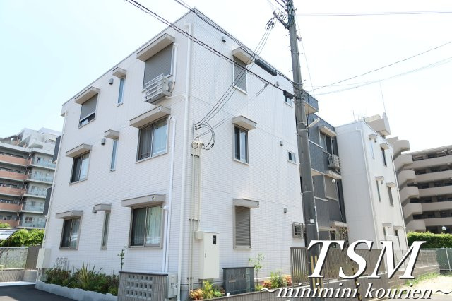 Ｆｉｅｌｄｓ　楓の外観