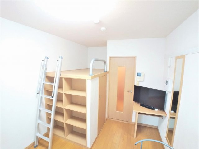 さいたま市浦和区木崎４丁目の賃貸マンションの居間・リビング|ゆったり過ごせる居間です