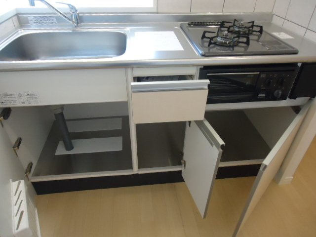 with CASAのキッチン|キッチン下収納