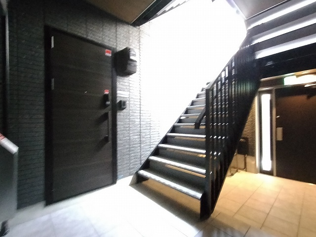 神戸市兵庫区兵庫町１丁目のアパート