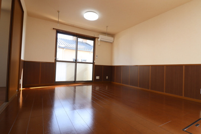 【居間・リビング】 | プチ・ヴィラージュ Ｂ | リビング