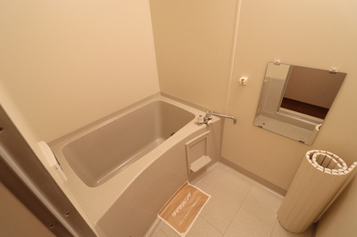 【浴室】 | プチ・ヴィラージュ Ｂ | 浴室