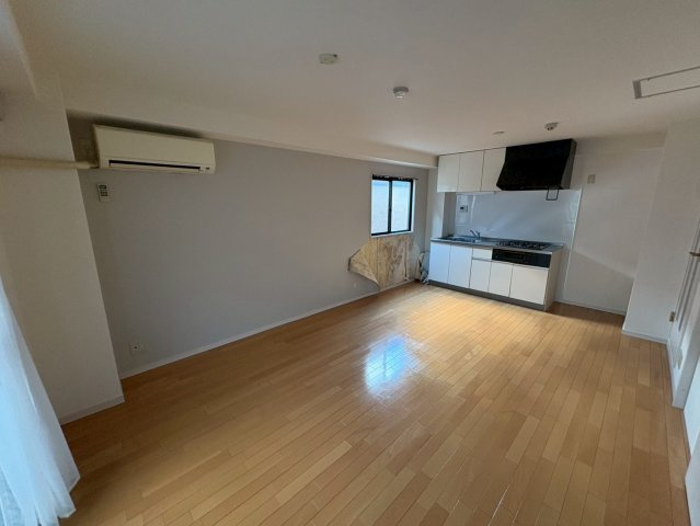 ウェブハウス魚崎の居間・リビング