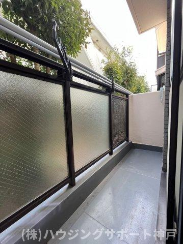 ドール霞ヶ丘のバルコニー