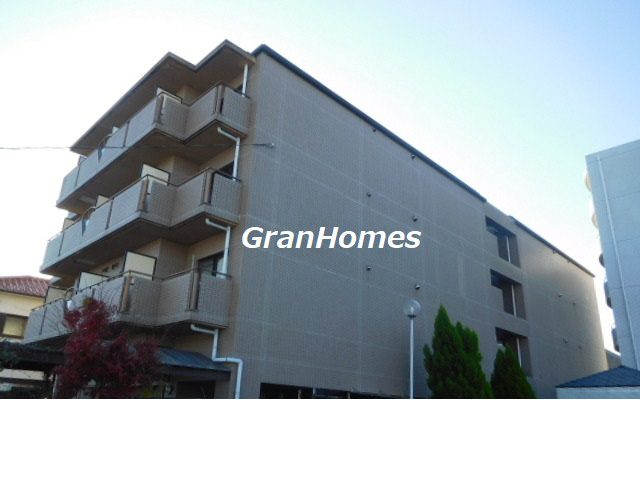 イスズベル八代の外観