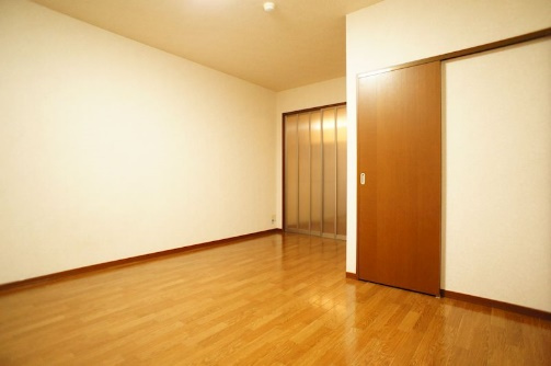 サニーハイムの居間・リビング|同じ間取りの違うお部屋の写真です。