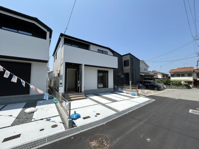 神戸市西区玉津町今津新築戸建１号棟の外観