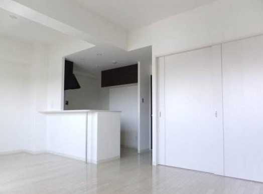 ウイル一社の居間・リビング