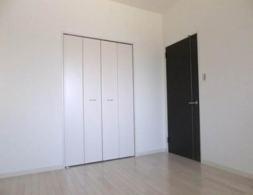 ウイル一社の寝室