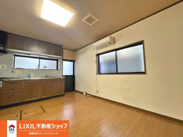 店舗付住宅　千代川町小林前田のキッチン