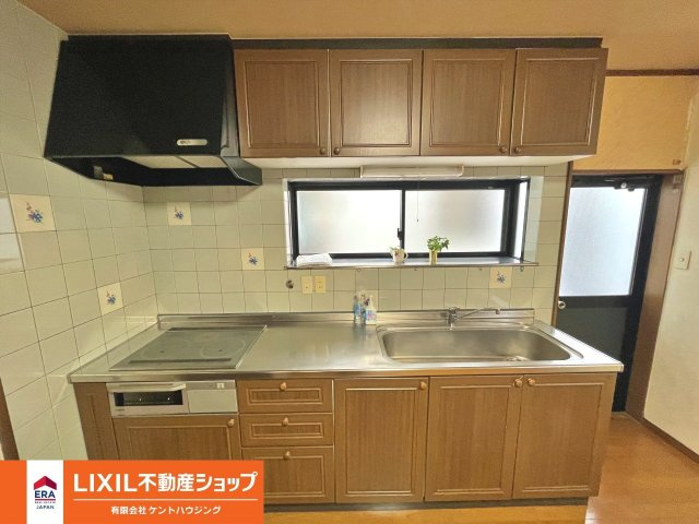 店舗付住宅　千代川町小林前田の洗面所