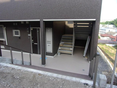 【エントランス】 | ヒルズコート南栗原B