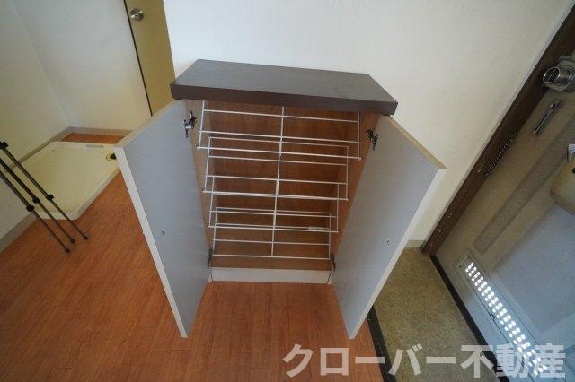 コーポラス津森の玄関