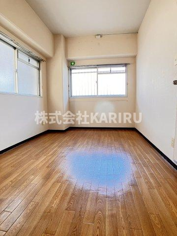 ラ・ビスタ城東の居間・リビング