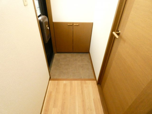 コモドエールのエントランス|コモドエール