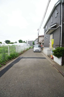 【前面道路含む現地写真】