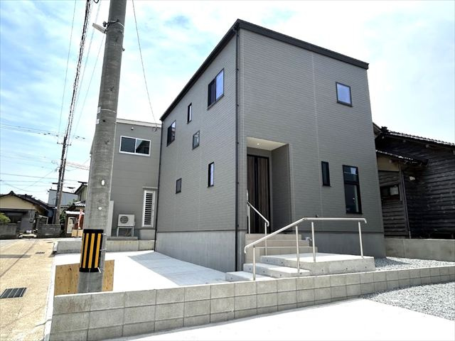 かほく市木津壱号【D-1棟】の画像