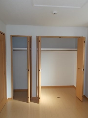 【収納】 | メゾン・ジェルメⅣ | ちょっとした収納スペースも充実しています