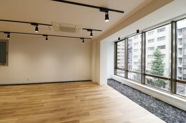 サクラビルの内装