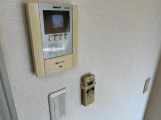 【内装】 | エミスフェール | カラーモニターホン