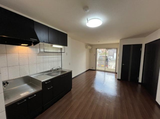 【居間・リビング】 | ONCIDIUM | エアコン、照明器具付き