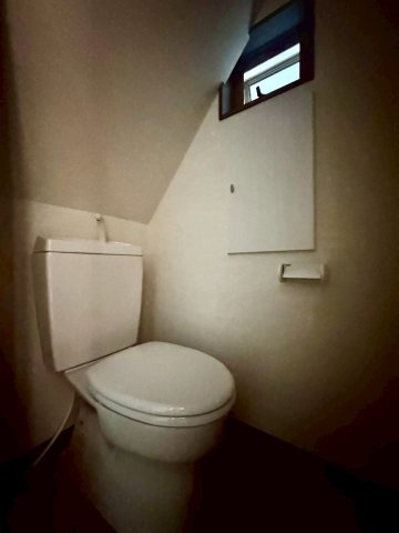 寝屋川市黒原橘町のトイレ