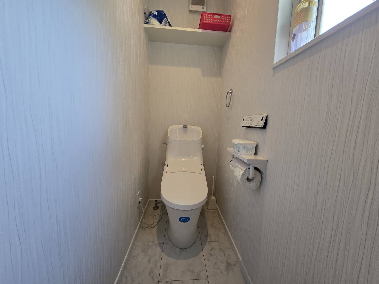 八戸市大字糠塚字長久保 中古住宅コンノハウス施工のトイレ