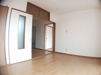 【内装】 | オアシスやまなＢ | 過ごしやすい室内です