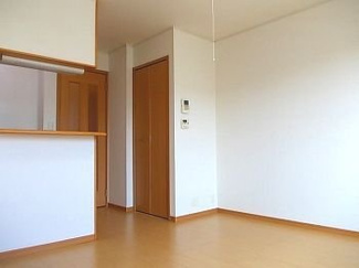 【居間・リビング】 | アンジェリカⅡ | ゆったり過ごせる居間です