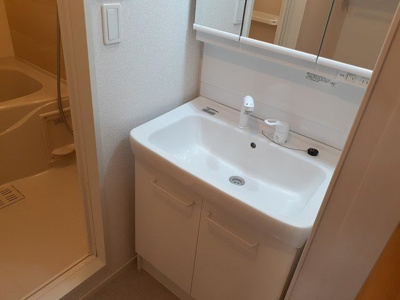 【洗面所】 | ラフレシール・ベルⅤ | コンパクトで使いやすい洗面所