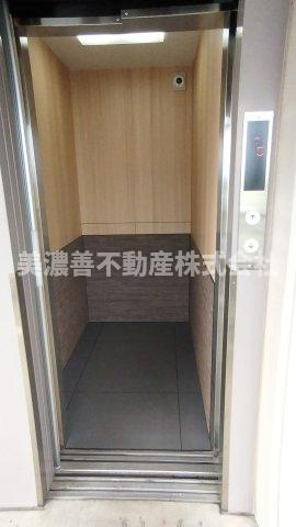 ６５２５３　テラスノバ穂積のその他