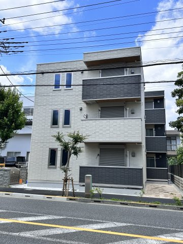 花水木　調布の外観