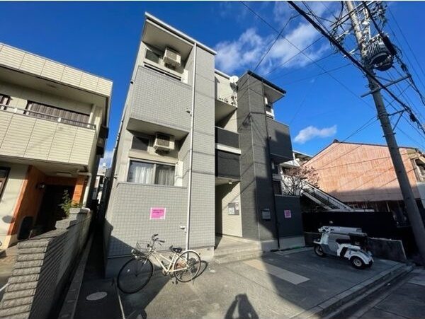 プランドール六番町の外観